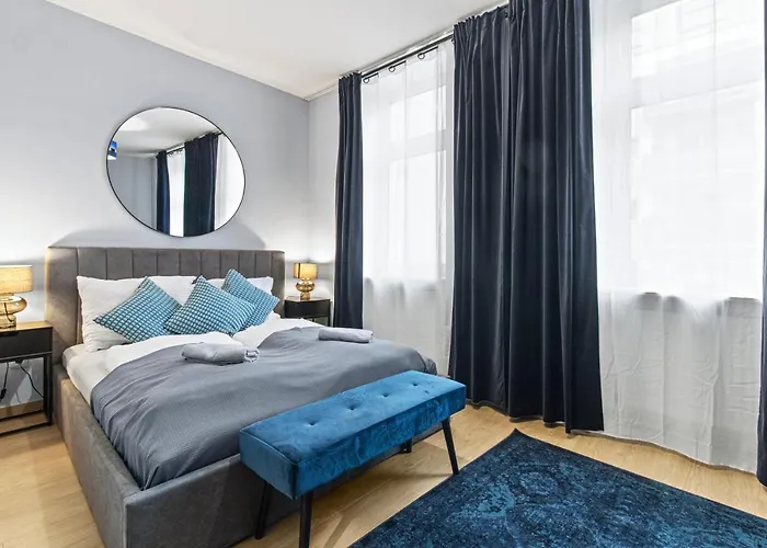 Apartament 5 Bedrooms - 143 M² - Near Main Station